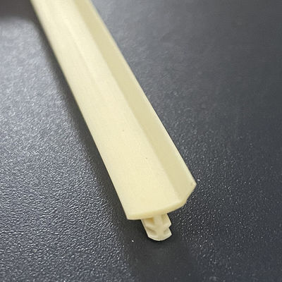 Мягкий резиновый обнажать погоды PVC на деревянная доска обхода 7*4mm